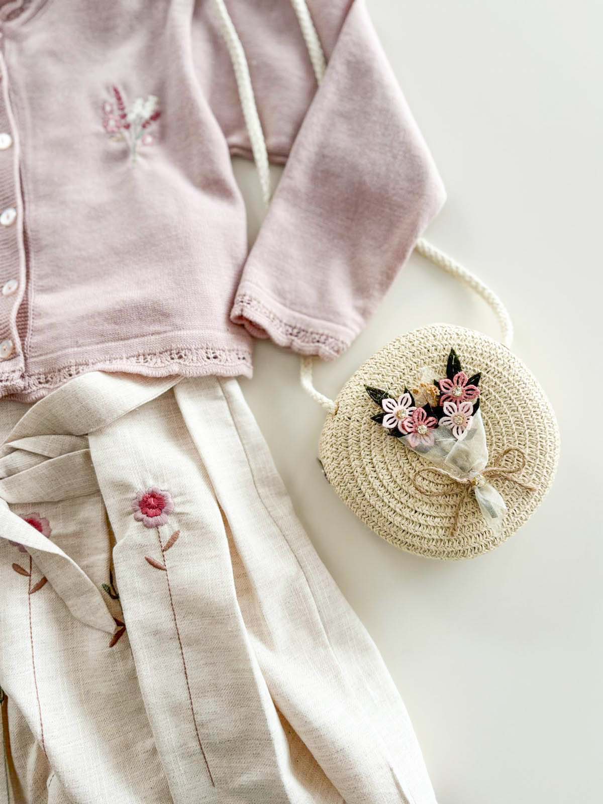 Pembe Trikolu Çantalı Elbise | Image Not Found